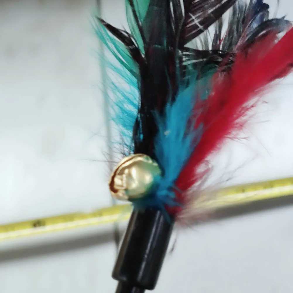 5PCS Colorful Chicken Feather Cat Wand Toys – Funny Portable Interactive Cat Teaser Sticks - Image 2